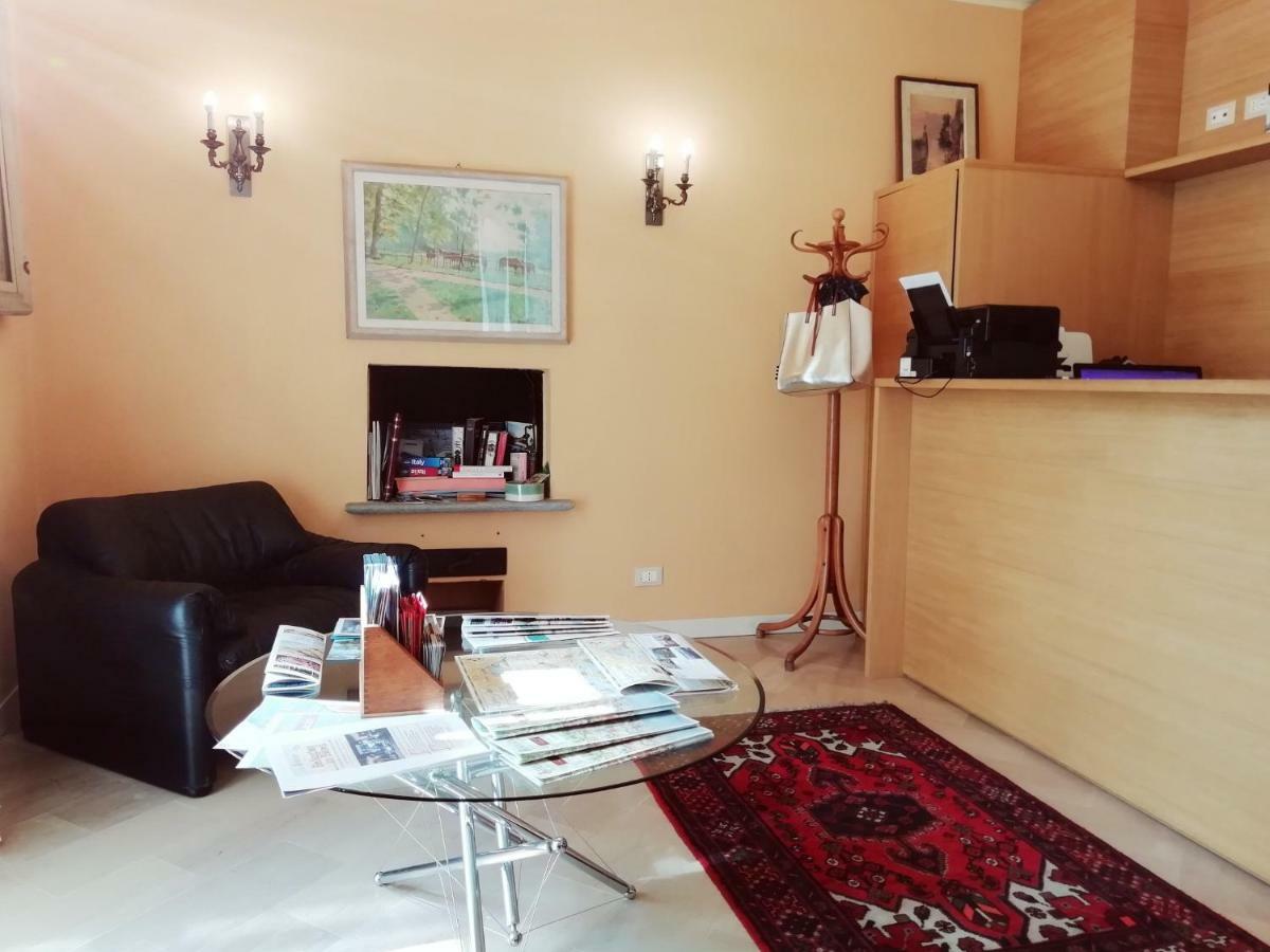 Locanda Della Maria Беладжо Екстериор снимка